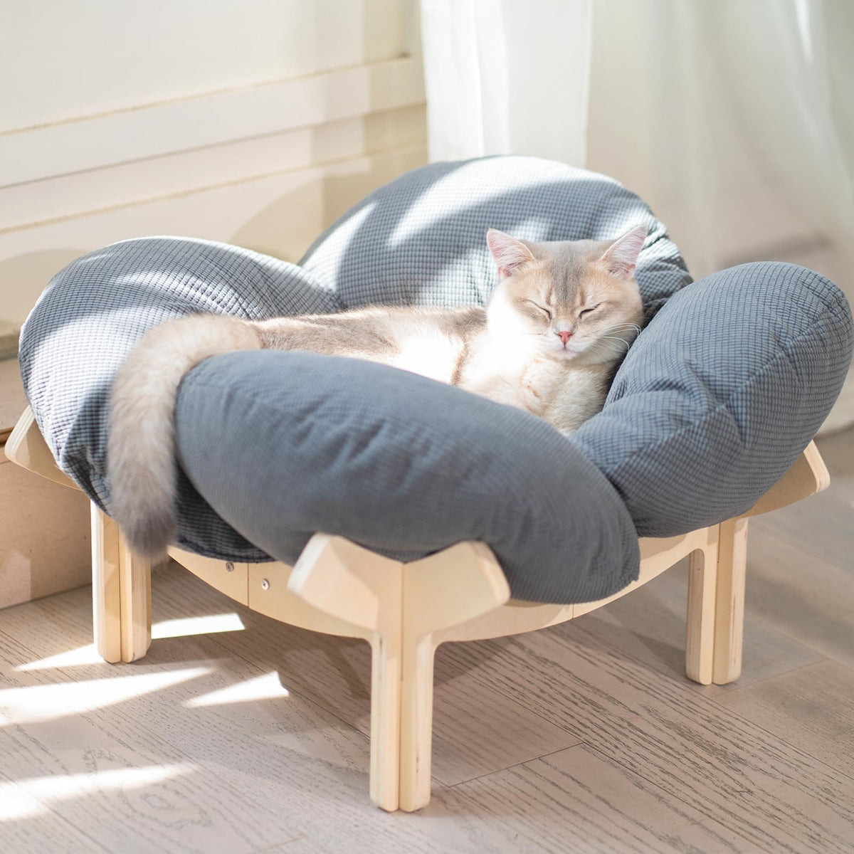 CHEERHOME PETS Elevated Cat Bed for Indoor Cats Couch Sofa Flower