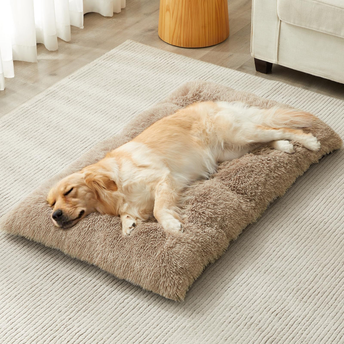 BFPETHOME Dog Beds for Large Dogs, Plush Dog Crate Bed Fluffy Cozy Kennel Pad for Sleeping &Ease Anxiety, Washable Pet Mats with Anti-Slip Bottom for Large Dogs, Grey