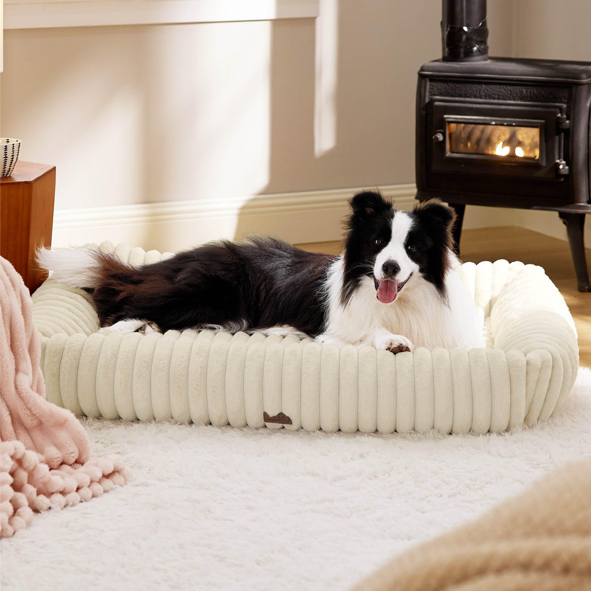 Bedsure ComfyFleece® Cute Dog Bed for Small Medium Dogs Washable,25in Cream