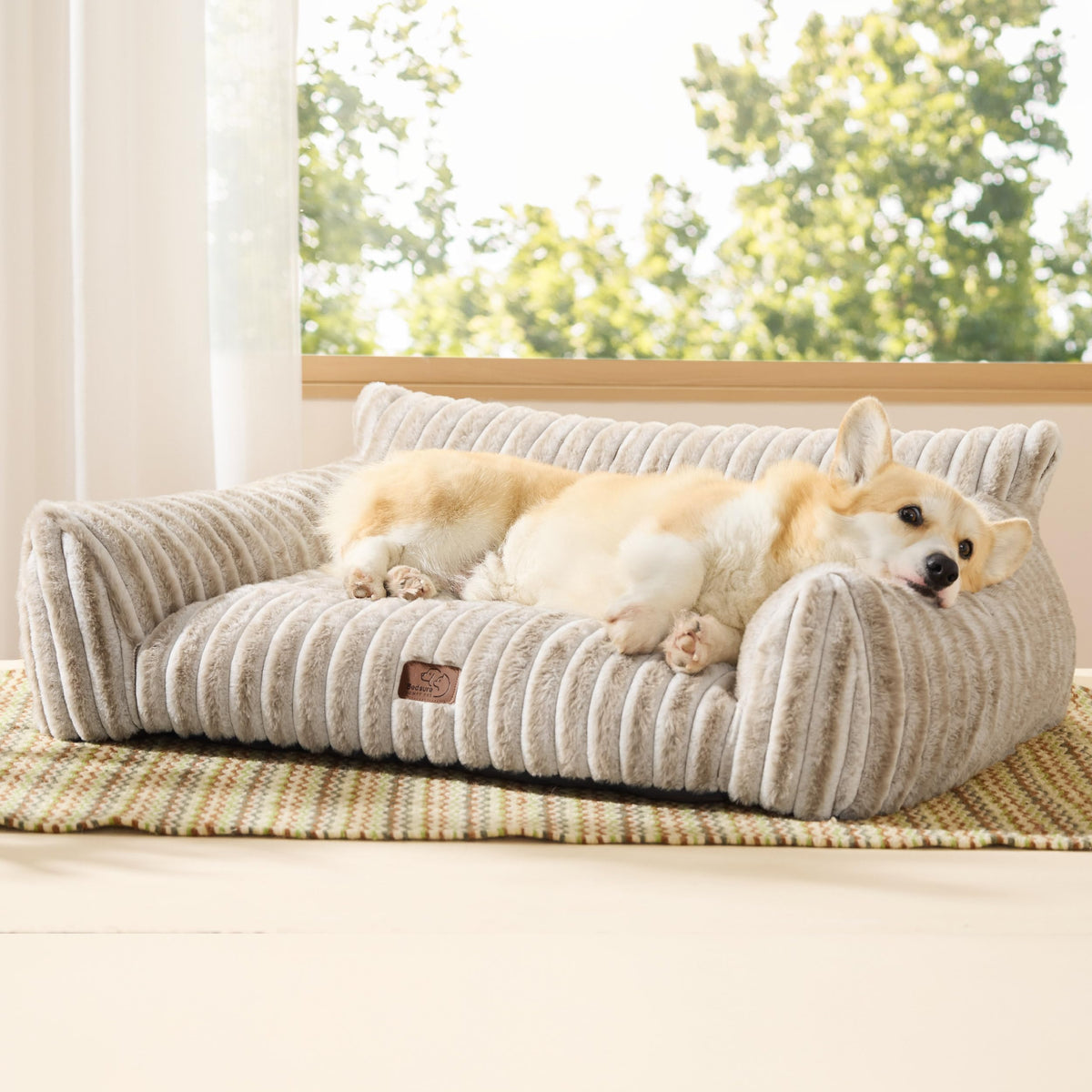 Bedsure ComfyFleece® Shown on TV Fluffy Cute Cat Couch for Pets,24in Cream