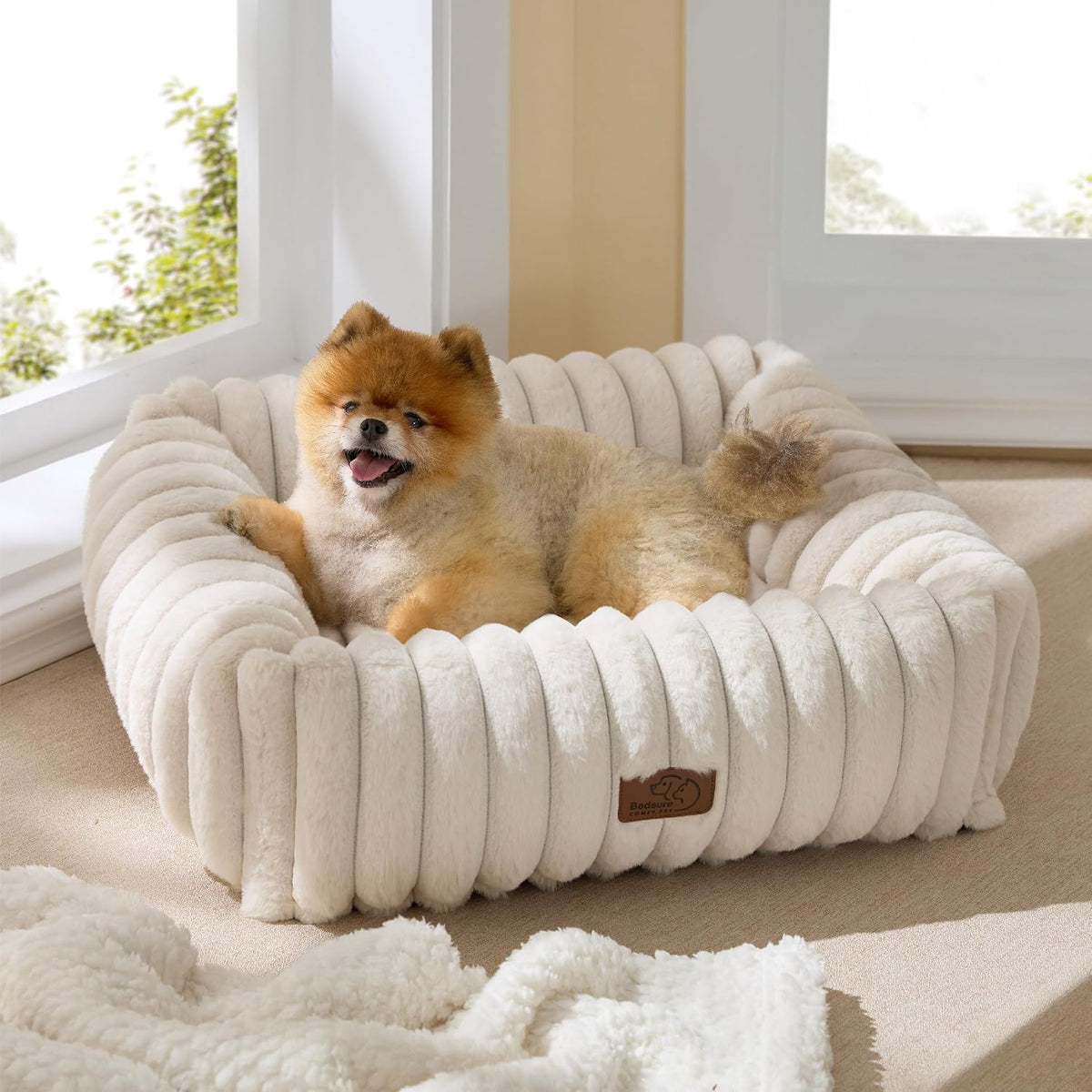 Bedsure ComfyFleece® Cute Dog Bed for Small Medium Dogs Washable,25in Cream