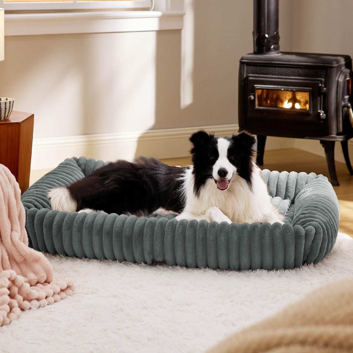 Bedsure ComfyFleece® Cute Dog Bed for Small Medium Dogs Washable,25in Cream